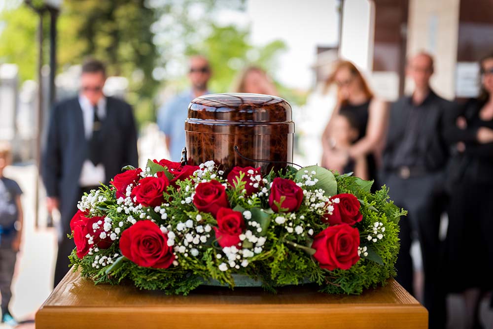 Meaning of Funeral Dreams: Compare Chinese vs Western Views Easily